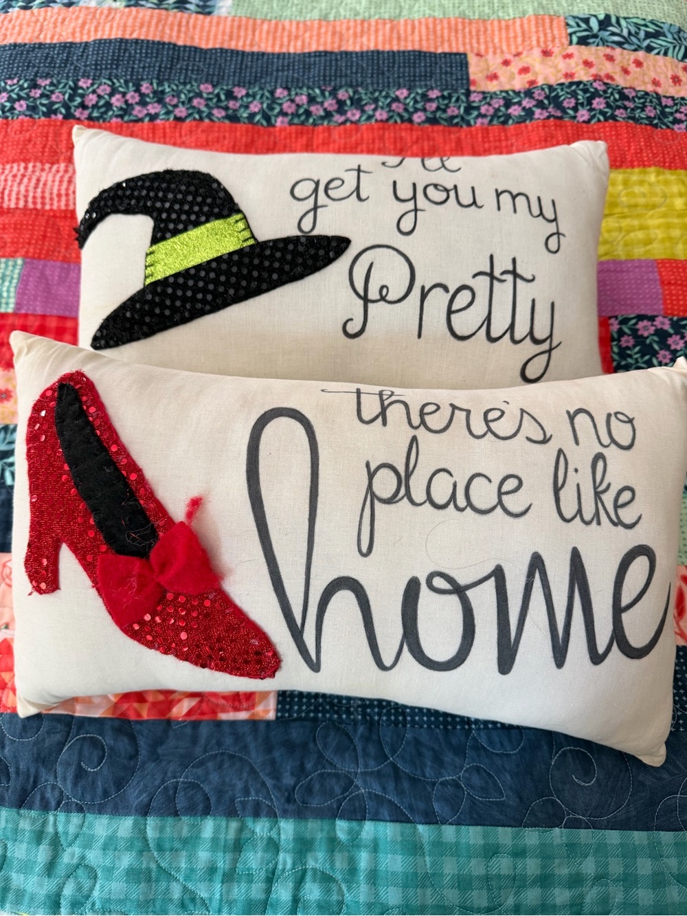 Home Holiday Decorative Pillow Set Wizard of Oz - Red & Black Accent